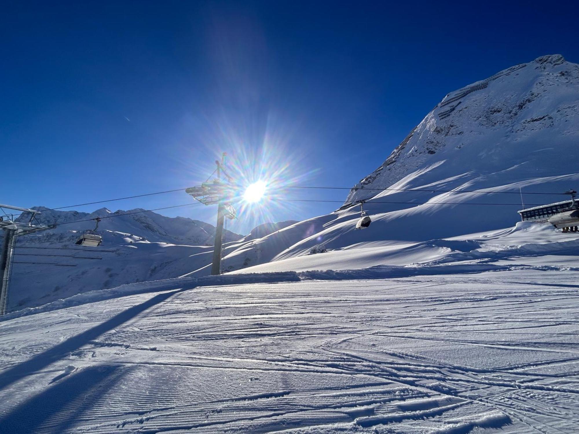 Haus Wallis - Ski-In Ski-Out Mit Fruhstuck Am Arlberg Warth  Exterior foto